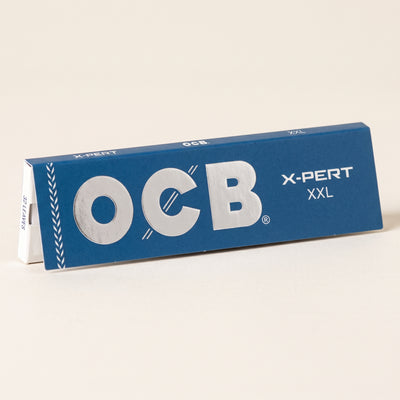 OCB X-Pert XXL Rolling Papers, light background