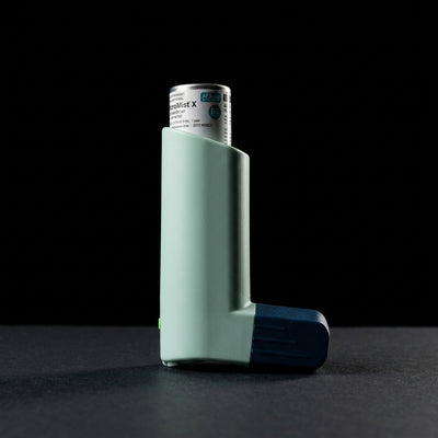 Smyle Inhaler 510 Cart Battery + Cloud Filters on dark slate surface - Oil Slick Pad