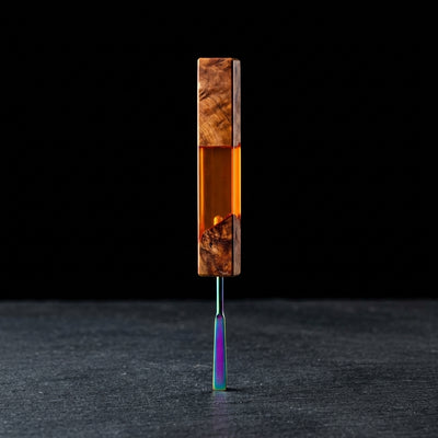 Square Sesh Sceptor DAB Tool V2 – Amber on dark slate surface - Oil Slick Pad