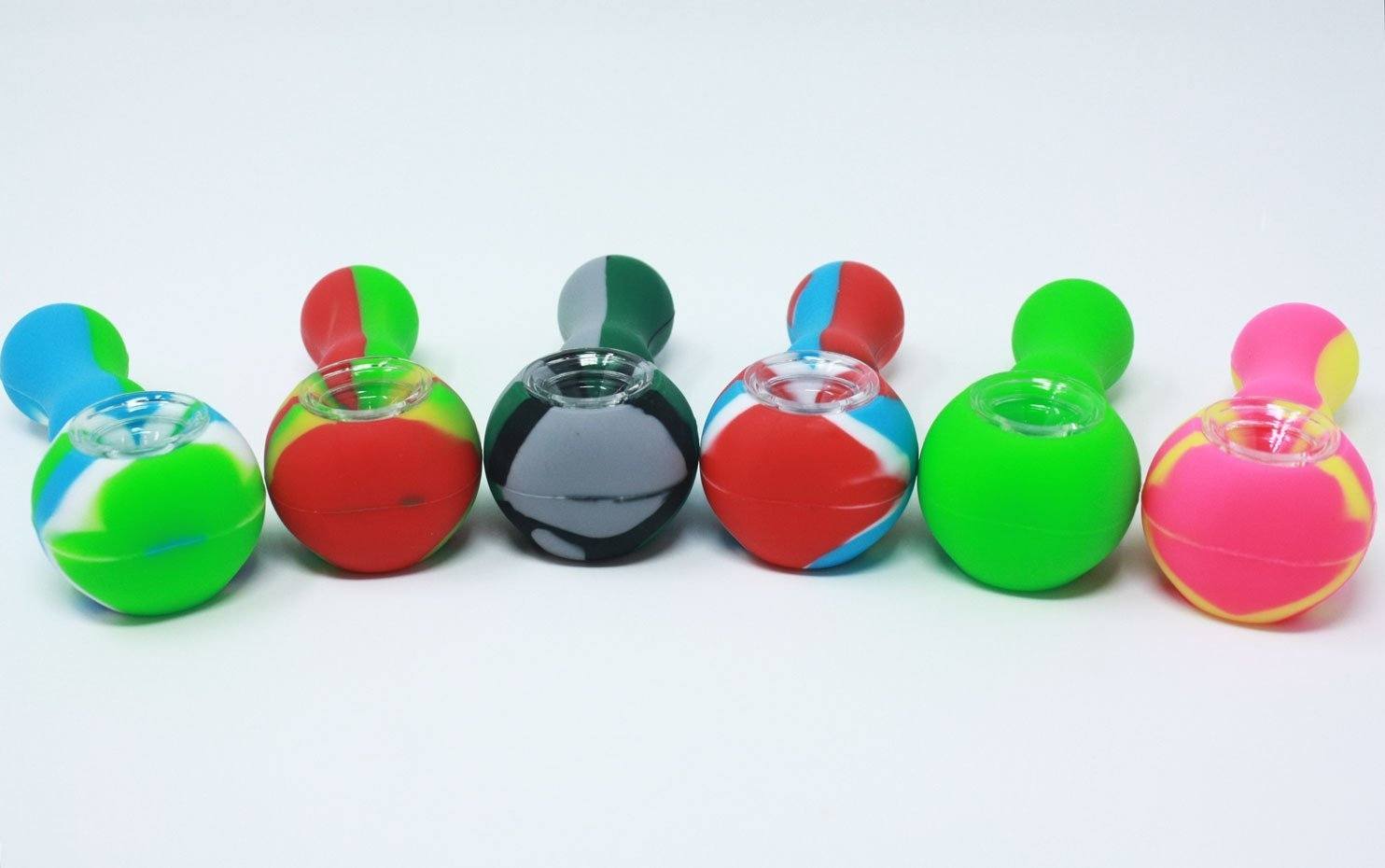 https://oilslickpad.com/cdn/shop/products/4-inch-silicone-spoon-with-glass-bowl-647449.jpg?v=1628709633